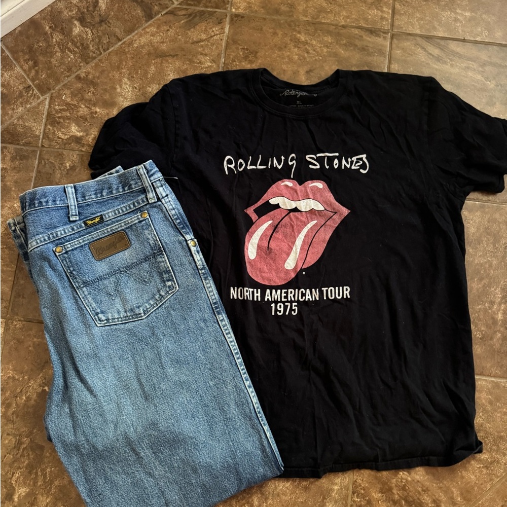 Rolling Stones T-Shirt and Wrangler Blue Jeans